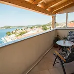 Jany * Šibenik