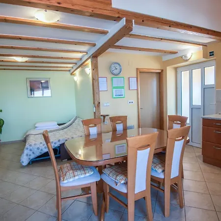 Apartment Jany