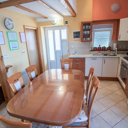 Jany Apartment