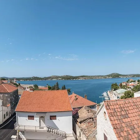 Apartment Jany Sibenik